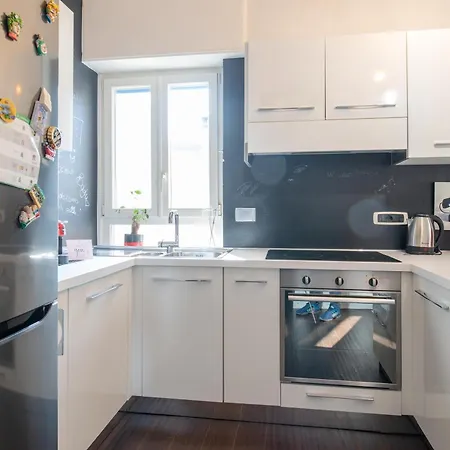 Azzurra, Terrazza, By Happyhostorino アパート トリノ